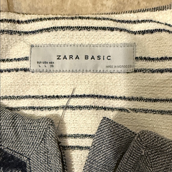 Zara Jacket with Navy Accents - Picture 4 of 8